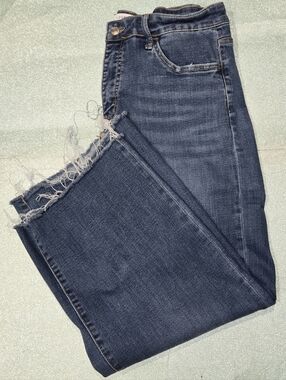 Preowned Good Condition Womens Wide Leg Ankle Length Jeans Size-13/31